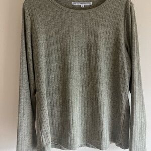 Women's Long Sleeve Ribbed Top - soft sage green